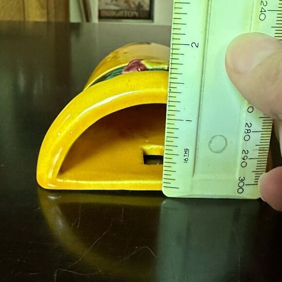 Vintage Yellow Ceramic Wall Vase with Floral Swag  Design - Picture 9 of 9